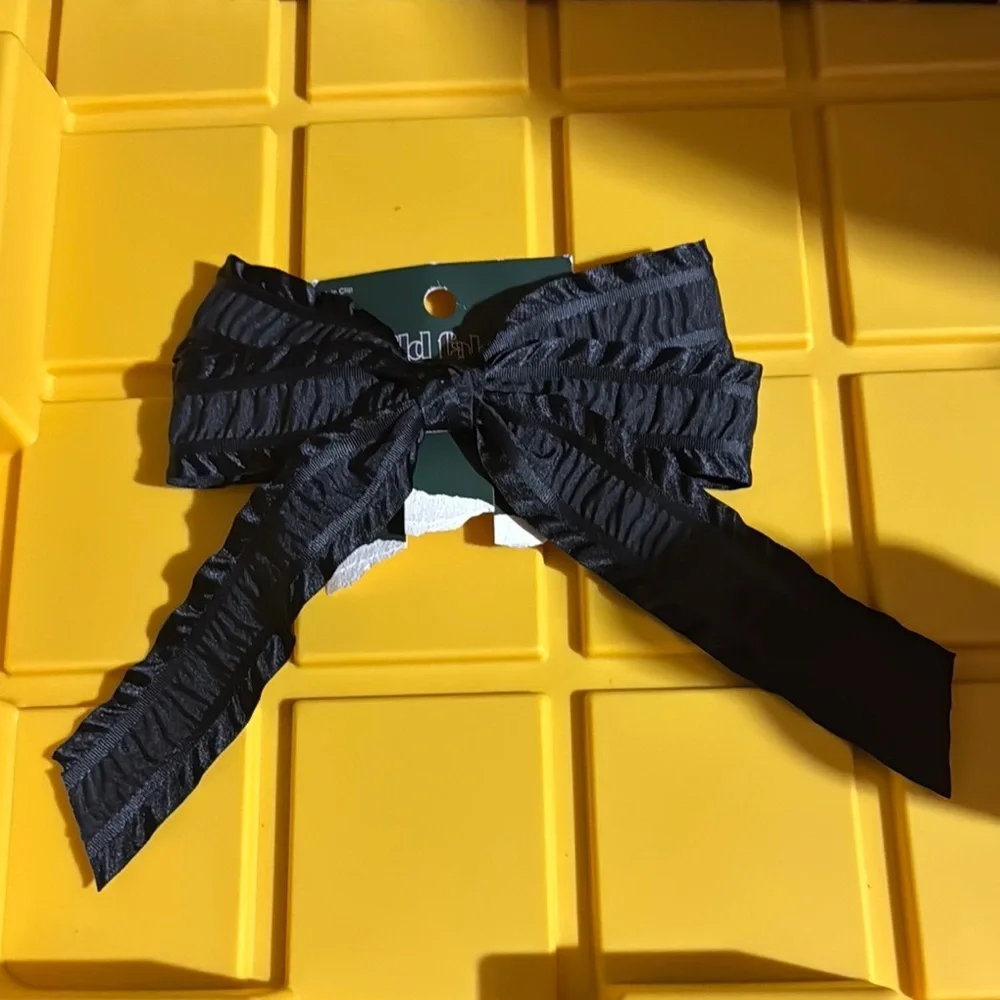 Elegant Black Hair Bow
